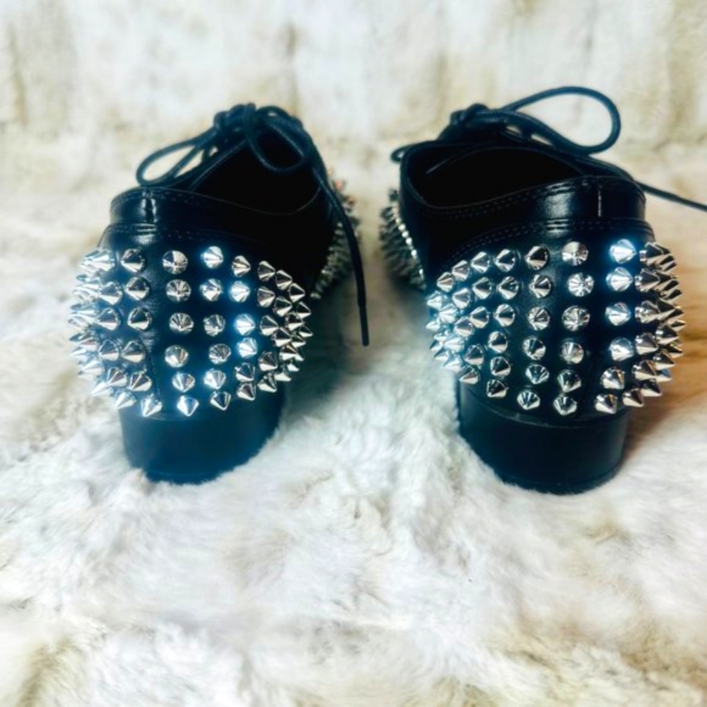 Cape Robbin Black & Silver Spikey Dress Shoe - Picture 8 of 9